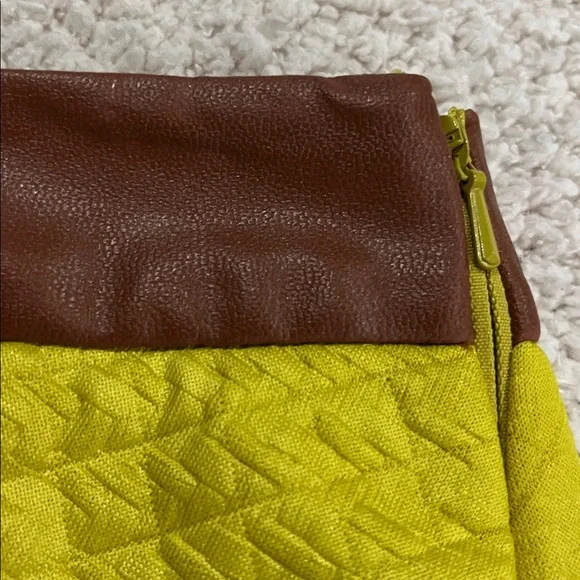 HD in Paris Asymmetrical Yellow And Brown Skirt Size 4 Petite - Picture 4 of 4